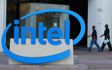 В процессорах Intel найдено еще 3 уязвимости. Они позволяют красть данные
